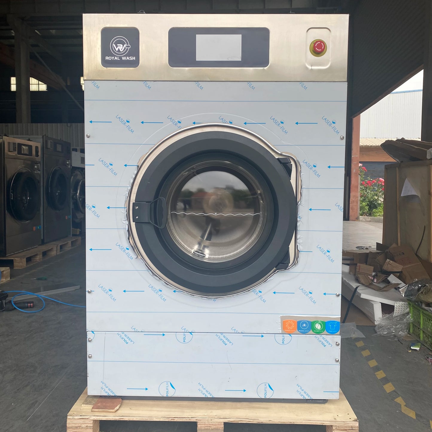 Fully automatic washers and dryers Commercial laundry equipment Coin-operated